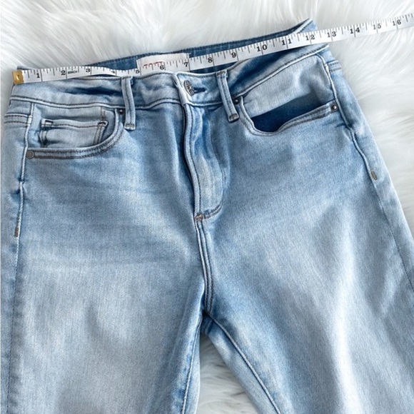 Driftwood Roxy Jeans Crop Flare Floral Embroidery Raw Hem Cut Off Denim 26 - Picture 10 of 14